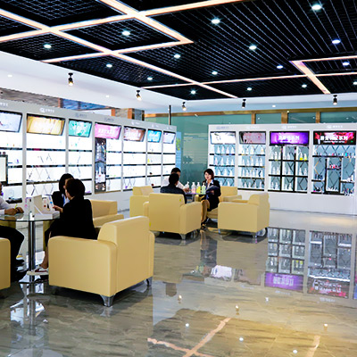 極蕊化妝品與歐泉生化合作共贏 共同發展