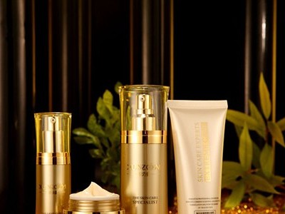 化妝品代理商：不僅賣產(chǎn)品，更要賣服務(wù)！